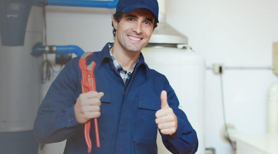 Expert burst pipe repair services in Lolita, TX